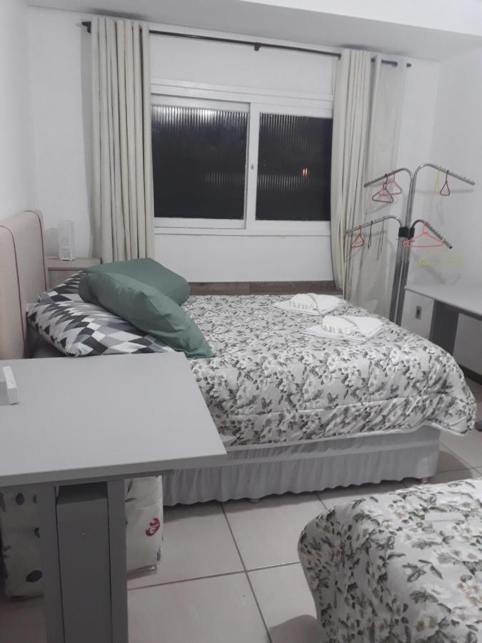 APARTAMENTOS POR DIÁRIA Av DOMINGOS DE ALMEIDA Pelotas Esterno foto